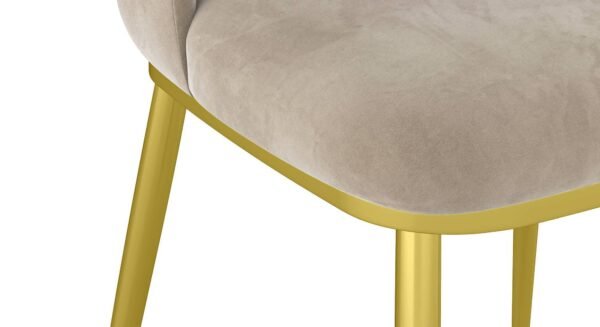 Zaida 6 Seater Glass Dining Table With Set Of 6 Olivia Dining Chairs