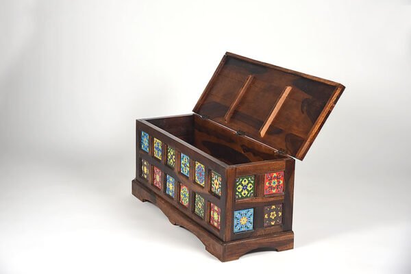 Noor Sheesham Wood Coffee Table cum storage box
