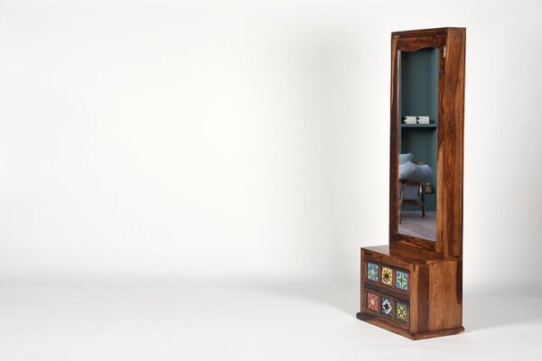 Zyanna Sheesham Wood Dresser